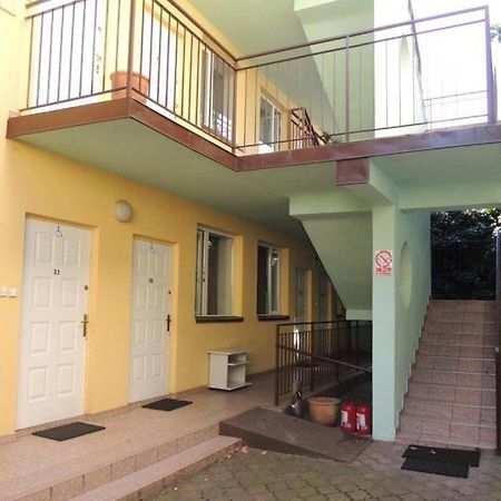 Hostel Malva Łomianki Esterno foto