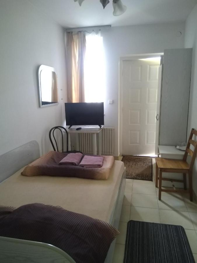 Hostel Malva Łomianki Esterno foto